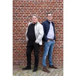 Logo Hugtenburg & de Vries Makelaars en Taxateurs