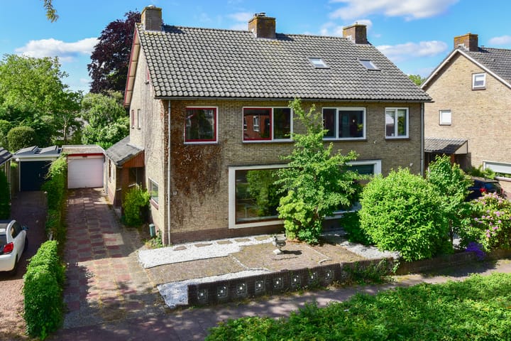 Huijbert van Schadijckln 5 in Kortenhoef Foto