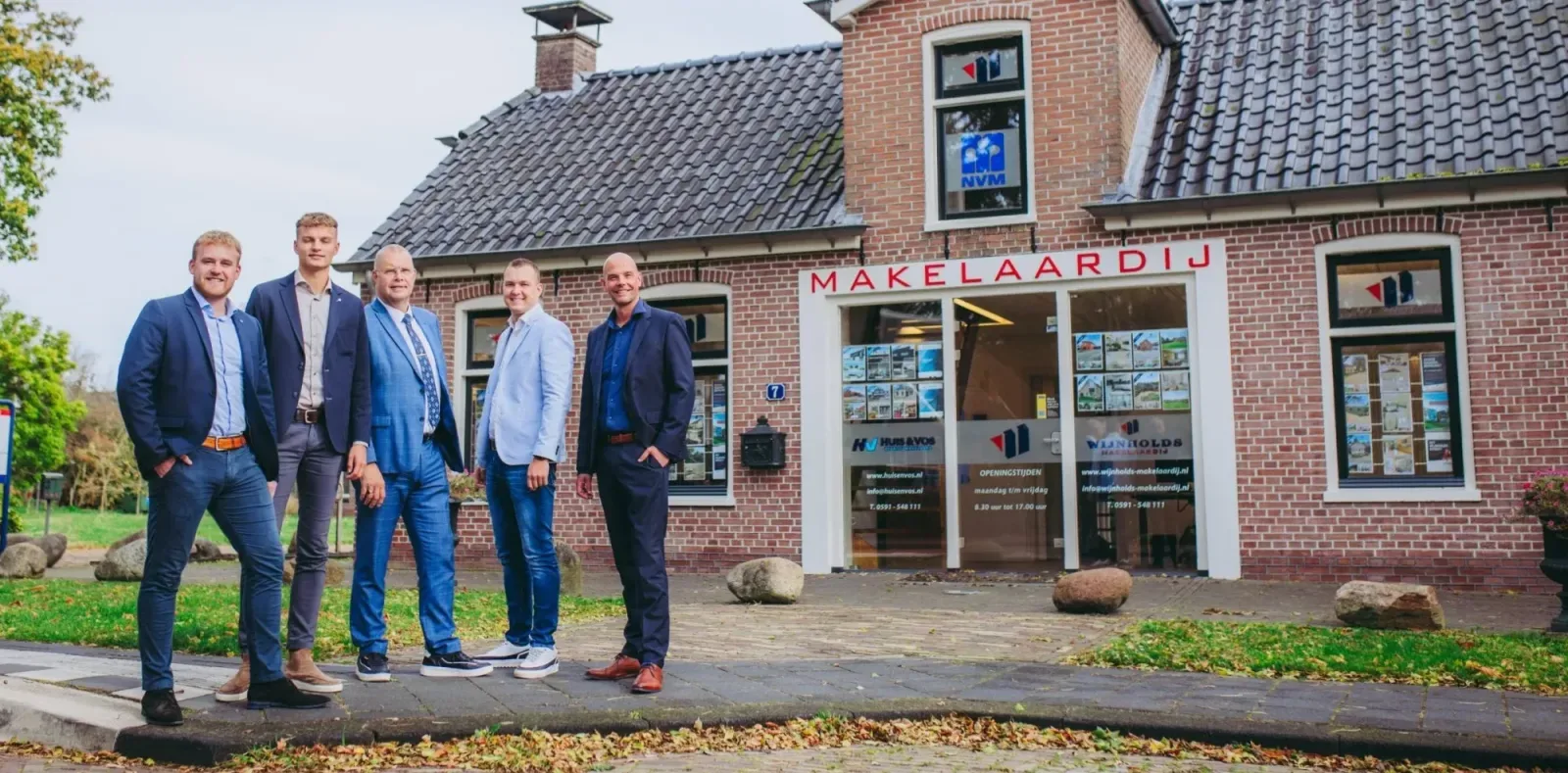 Team photo of Huis & Vos Bedrijfsmakelaars