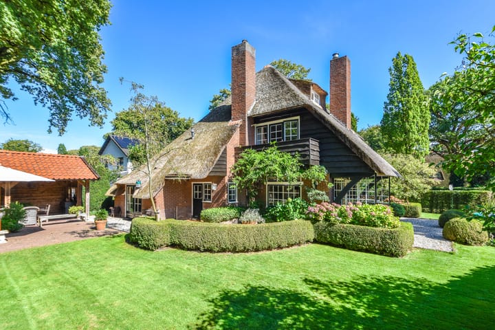 Photo of property Huizerweg 75, Blaricum