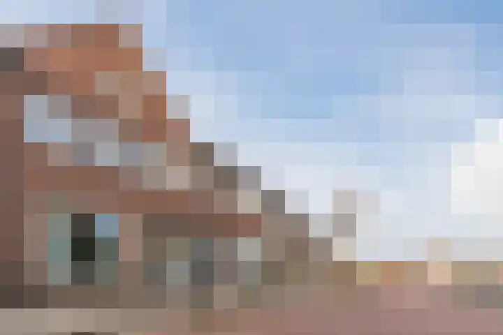 Hulst 93 Geldrop thumbnail 6