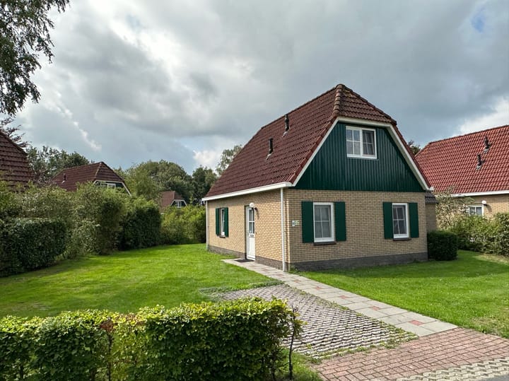 Hunerwold State 51 in Wateren