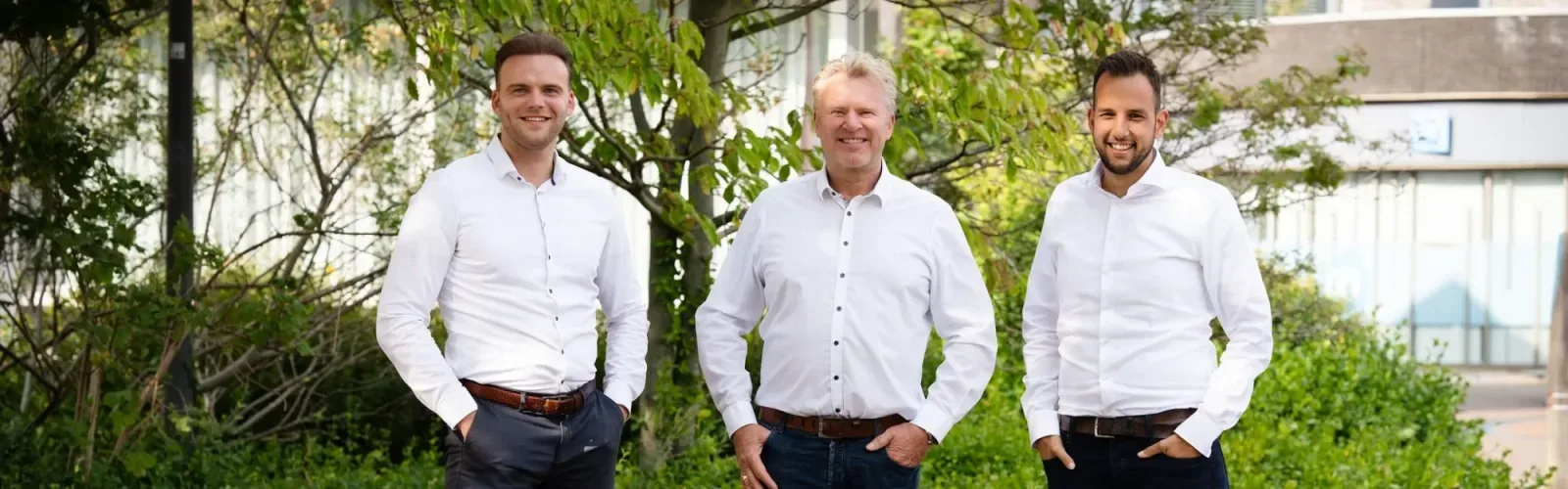 Team foto van Hup & Fidom Garantiemakelaars