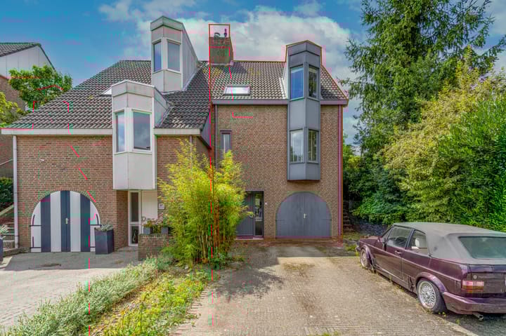 Hussenbergstraat 8 dans Geulle photo