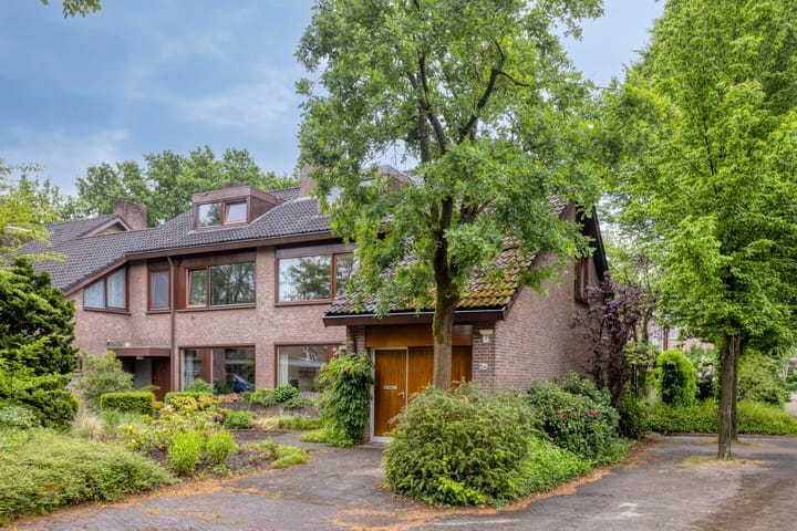 Hutdijk 54 in Waalre Foto