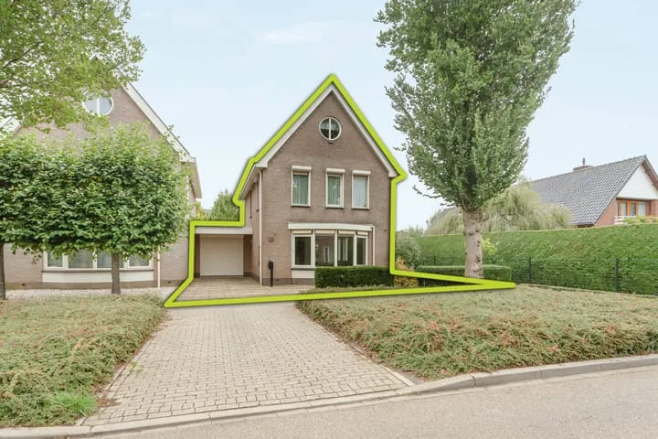 Huttenstraat 1 b in Huissen