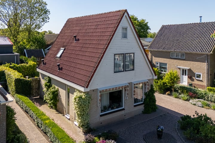 Ids de Beerstrjitte 5 in Nes Foto