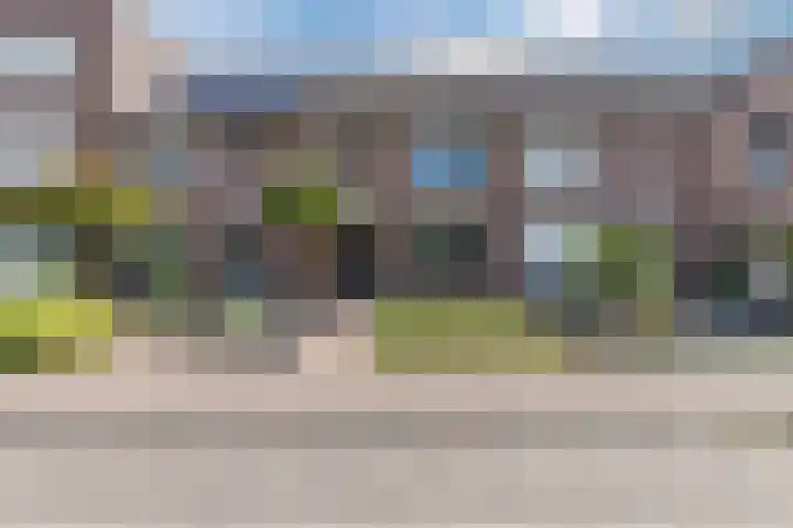 Iepenlaan 24 Halsteren