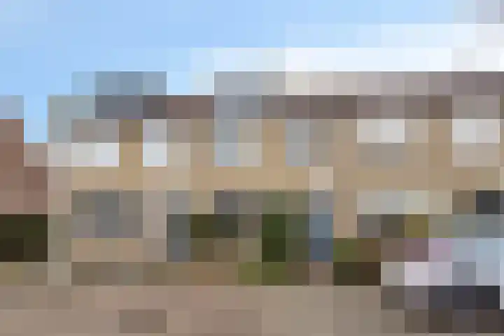 Iepenlaan 35 en Halsteren