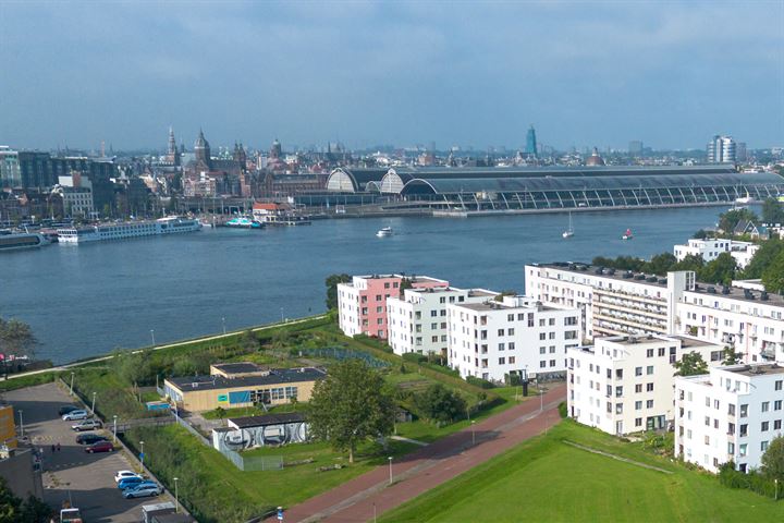 IJplein 305 in Amsterdam photo