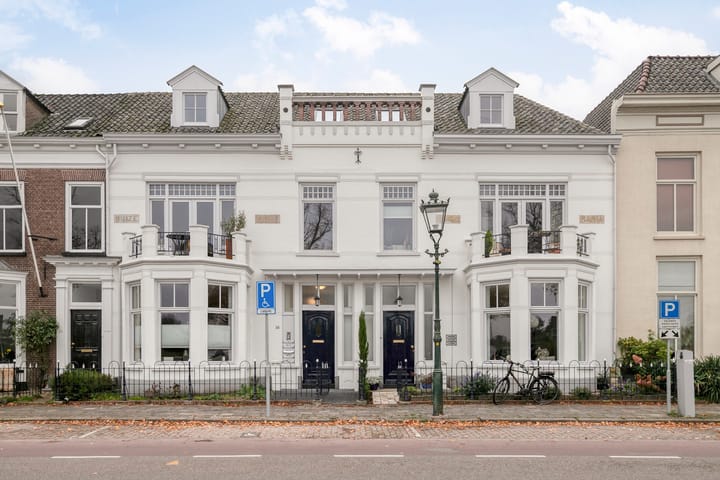 IJsselkade 24B in Kampen Foto