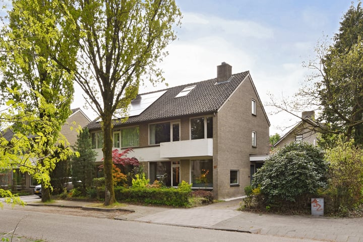 IJssellaan 23 in Son en Breugel Foto