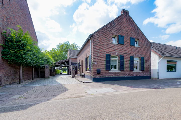 Illikhoven 5 in Roosteren Foto