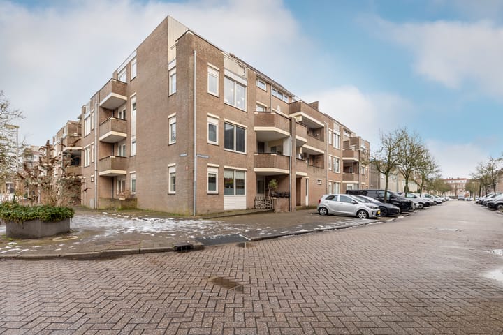 Ilpendamstraat 27 in Purmerend photo