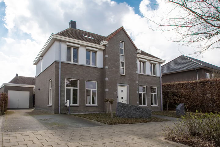 In het Veld 23 en Heythuysen foto