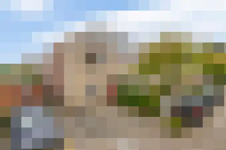 Ina Boudier-Bakkerstraat 1 in Lisse