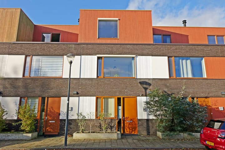 Photo of property Ingen-Houszstraat 10, Haarlem