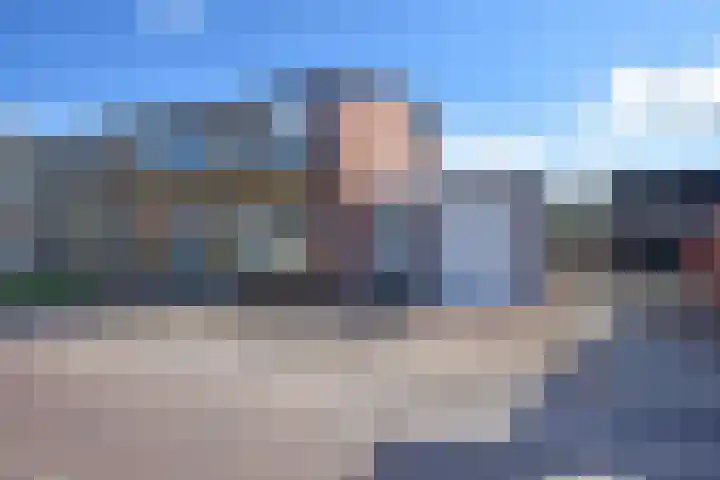 Inialoane 1 E Garyp