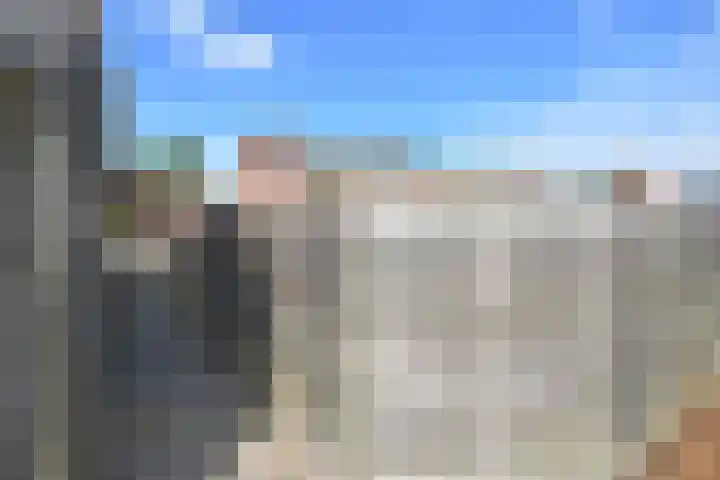Inialoane 1 E Garyp thumbnail 10