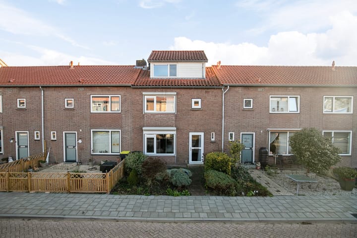 Photo de la maison Irenelaan 10, Zuid-Beijerland