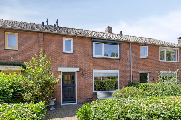 Irenestraat 15 in Nijkerk Foto