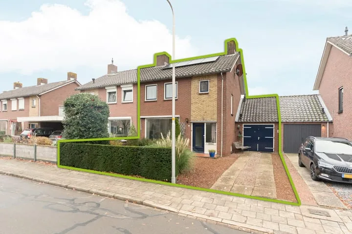 Irenestraat 27 in Huissen