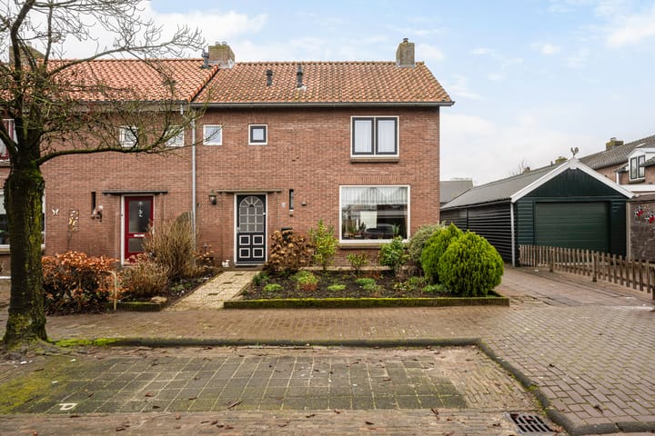 Irenestraat 37 in Dalfsen foto