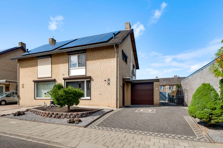 Irenestraat 51 en Puth foto