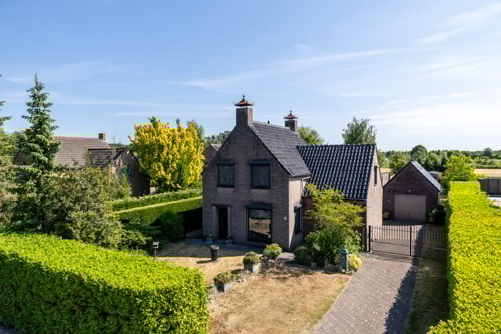 Irenestraat 83 in St. Willebrord Foto