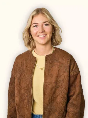 Photo of Iris Brand