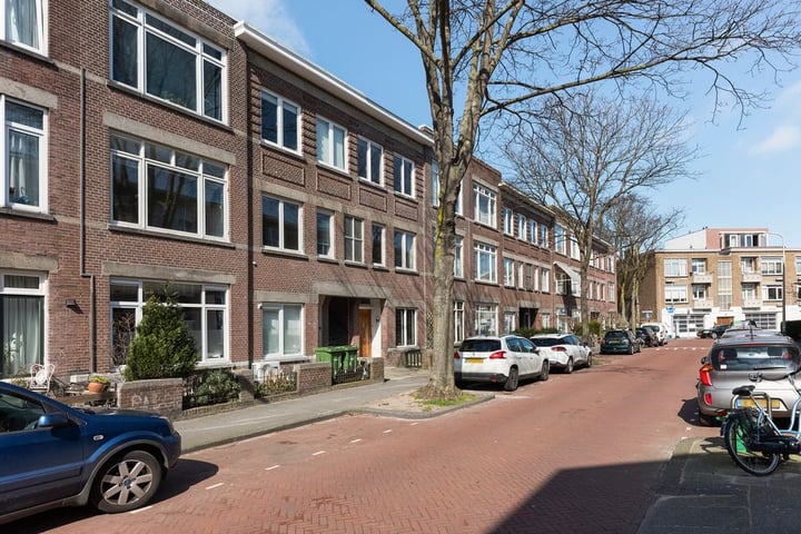 Irisstraat 111 dans 's-Gravenhage photo