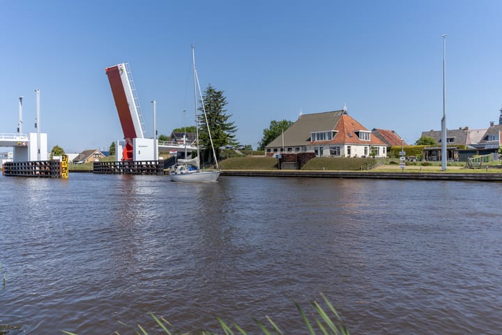 Photo of property It Heech 25, Dronryp