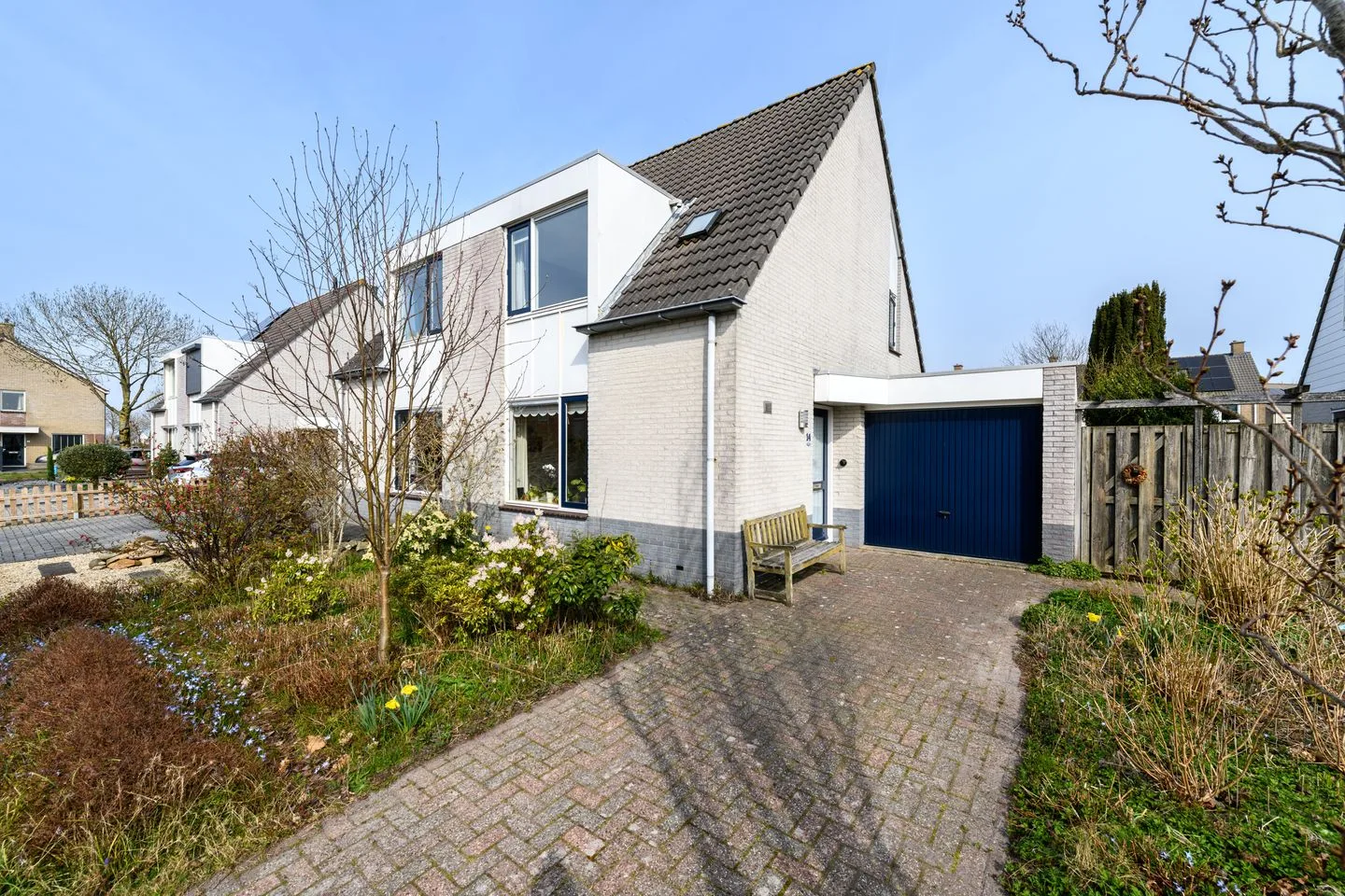 it Helmhout 14 in Heerenveen
