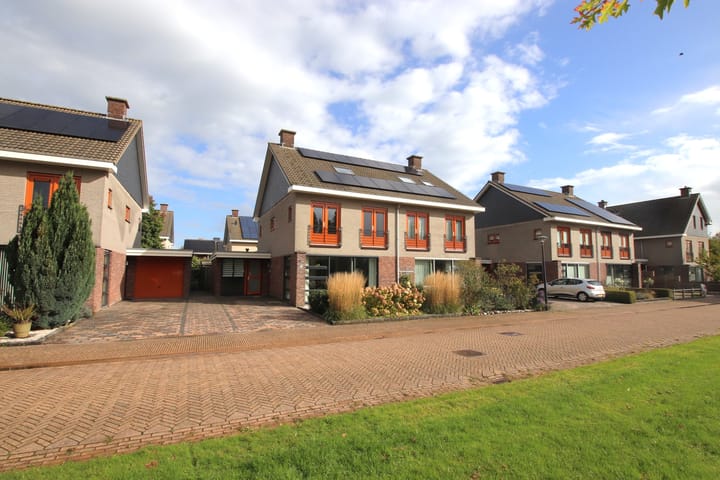 Photo of property It Waarlamke 9, Bolsward