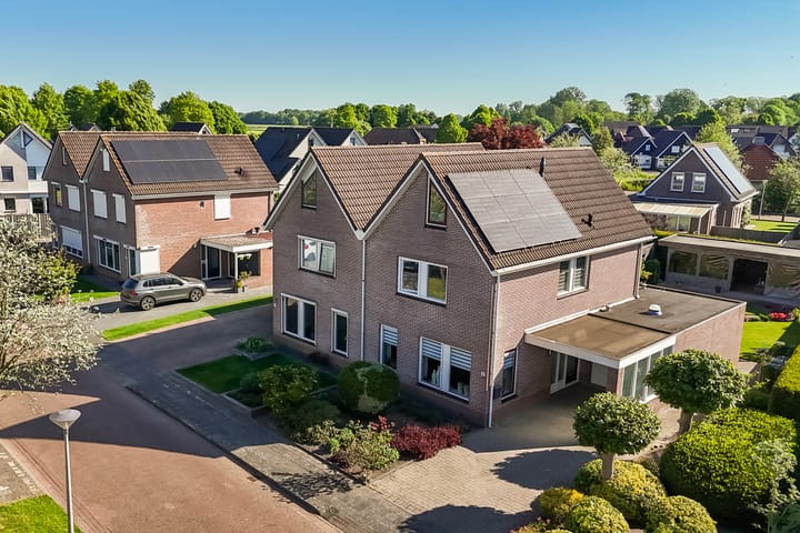 Italiëlaan 8 in Schoonebeek Foto