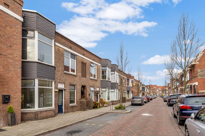 J A Alberdingk Thijmstraat 65A en Schiedam foto