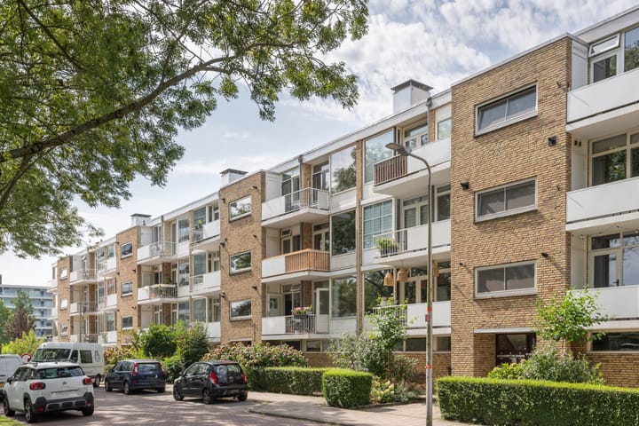 J A Beyerinkstraat 105 in Nieuwerkerk aan den IJssel photo