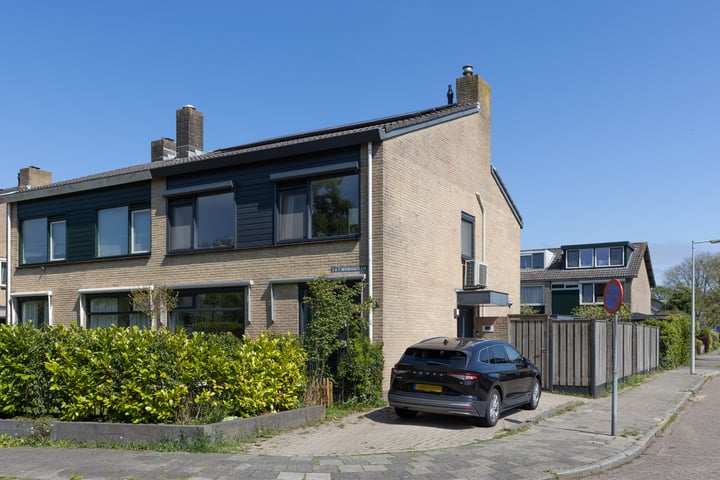 J.A.Fijnvandraatlaan 107 in Weesp foto