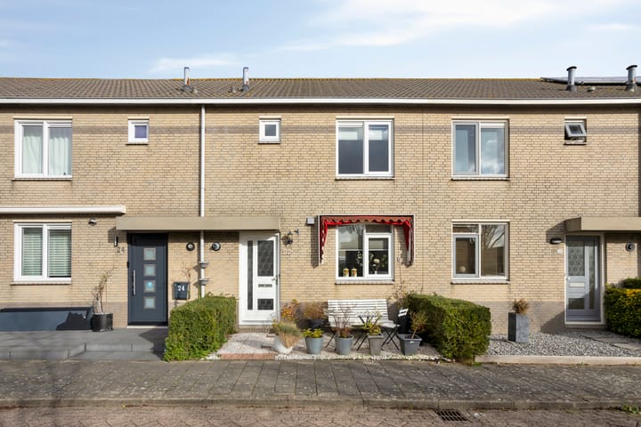 Photo of property J.A. Zandlevenstraat 22, Zaandam