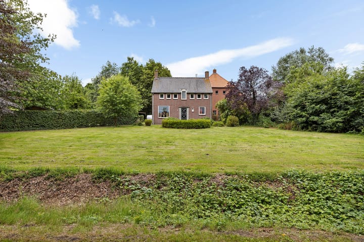 Photo of property J. Buiskoolweg 16, Vriescheloo