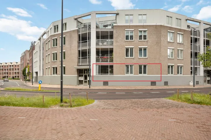 J.F. Kennedylaan 8 Breda thumbnail 31