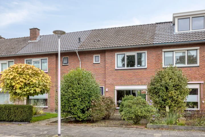 J.H. Nieuwenhuisstraat 53 dans Oldenzaal photo