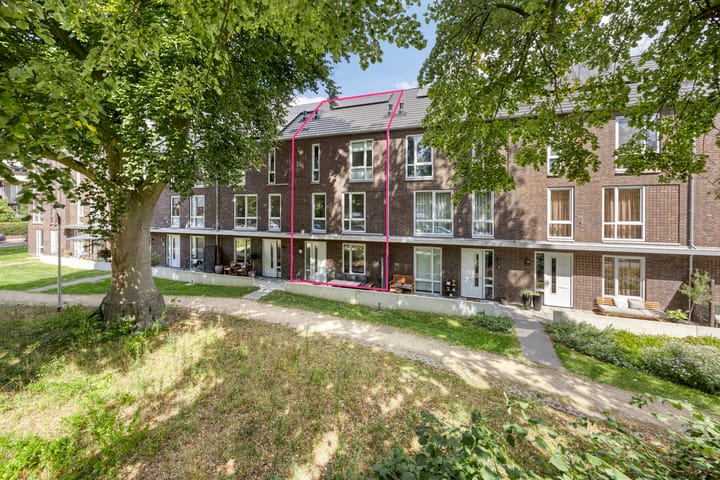 J.H. van Bolhuispad 12 in Deventer Foto