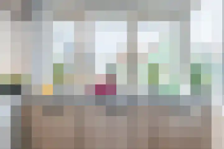 J.J. Allanstraat 298 Westzaan thumbnail 17
