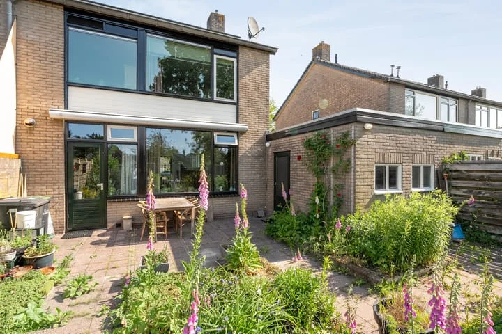 J.L. Nijsinghweg 4 de Wijk foto 2
