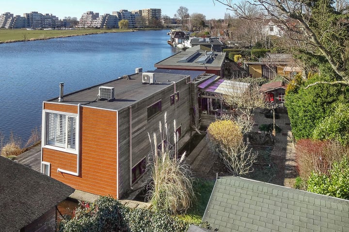 Jaagpad 42 en Haarlem foto