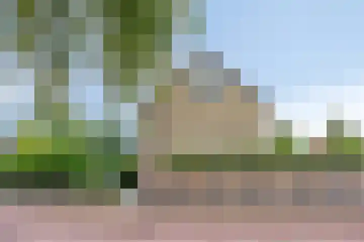 Jac. P. Thijssepark 351 Naarden thumbnail 6