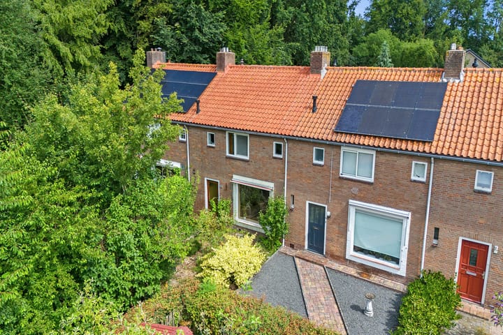 Jachthondenstraat 61 in Creil foto