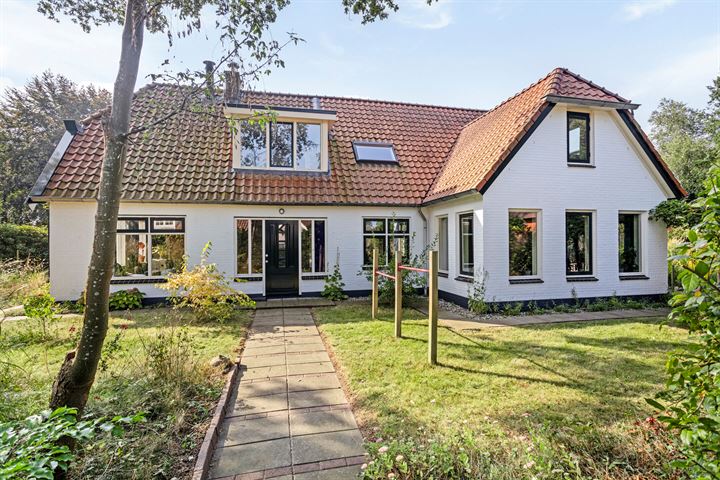 Jachthuisweg 4 in Dalfsen foto