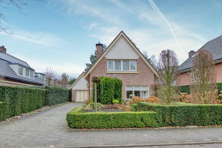 Jachtlaan 137 in Apeldoorn Foto